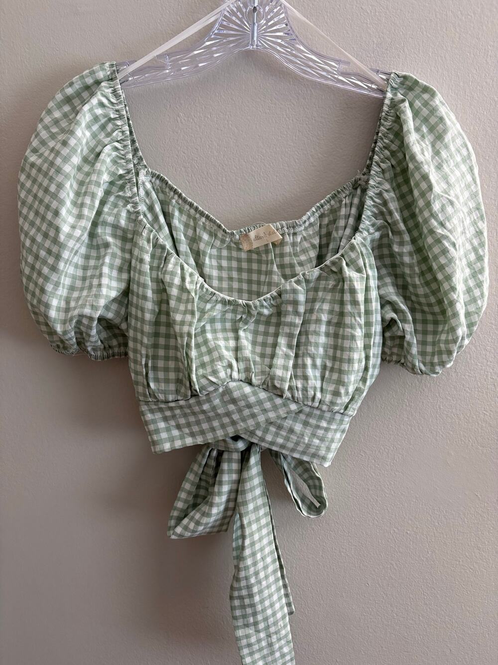 Altar’d State Women’s crop top Size L